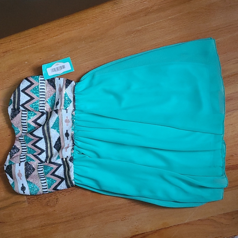 NWT Strapless Filly Flair dress size Large